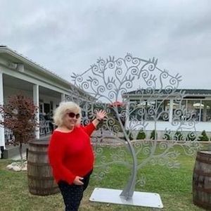 Meet your Posher, Angela